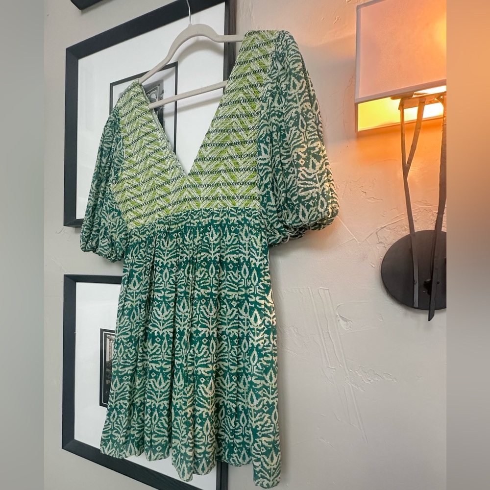 Ash and Eden Green Patterned Mini Dress